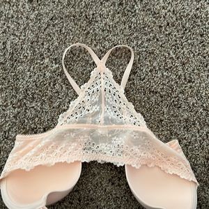 Bra 32A